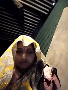 Snapshot of yanuw chatting on December 2, 2025, 3:25 pm yanuw online show from December 2, 2025, 3:25 pm