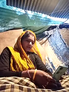 Snapshot of yanuw chatting on November 30, 2025, 1:17 am yanuw online show from November 30, 2025, 1:17 am