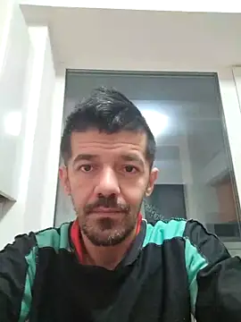 Snapshot of Dale_E chatting on December 17, 2024, 5:07 am Dale E online show from December 17, 2024, 5:07 am