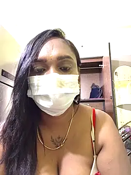 Dharshini98 online show from February 3, 2026, 1:16 am