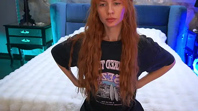 Snapshot of Nicol_Moonn chatting on July 11, 2026, 1:44 pm Nicol Moonn online show from July 11, 2026, 1:44 pm