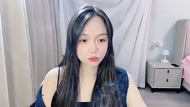 Snapshot of BoiI2u chatting on November 14, 2025, 3:59 pm BoiI2u online show from November 14, 2025, 3:59 pm