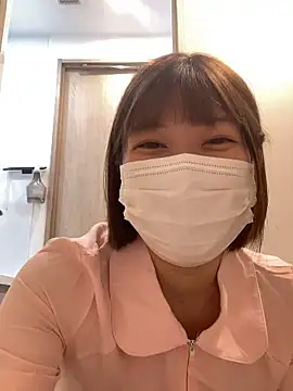 yun cute online show from November 13, 2025, 6:50 am