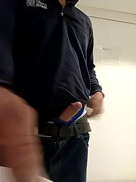 SunkenDakota online show from November 15, 2025, 1:37 pm