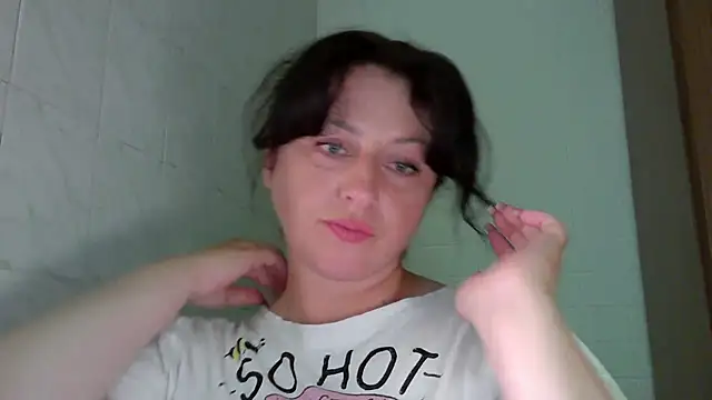 Snapshot of MelinaAx chatting on June 30, 2026, 7:58 pm MelinaAx online show from June 30, 2026, 7:58 pm