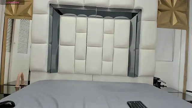 Estefanny lopez19 online show from January 18, 2026, 12:19 pm