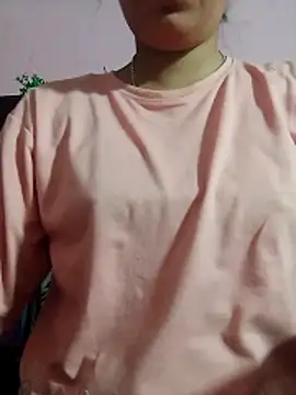 Snapshot of isha_sharma2002 chatting on May 27, 2026, 5:42 pm isha sharma2002 online show from May 27, 2026, 5:42 pm