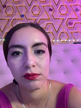 MelanyyJhonson15 online show from January 18, 2026, 1:42 am