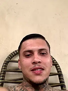 Ryanzl017 online show from November 14, 2025, 8:45 pm