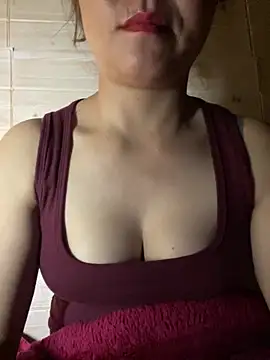 Diana-sexyy online show from February 14, 2026, 1:55 pm