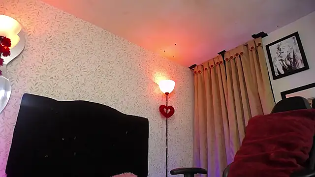 Noise Lux33 online show from April 1, 2026, 4:36 am