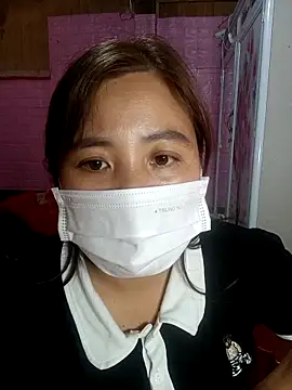 Snapshot of Little-Red123 chatting on November 14, 2025, 3:10 am Little-Red123 online show from November 14, 2025, 3:10 am