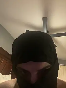 Snapshot of mouse- chatting on January 18, 2026, 7:12 am mouse- online show from January 18, 2026, 7:12 am