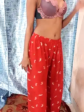 Snapshot of Asha_devi90 chatting on December 1, 2025, 7:53 am Asha devi90 online show from December 1, 2025, 7:53 am