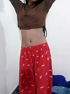 Snapshot of Asha_devi90 chatting on December 4, 2025, 4:11 am Asha devi90 online show from December 4, 2025, 4:11 am