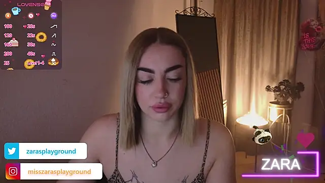 Snapshot of ZarasPlayground chatting on April 20, 2026, 5:14 pm ZarasPlayground online show from April 20, 2026, 5:14 pm