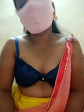 mahalaxmi teluguammai online show from November 14, 2025, 11:52 pm