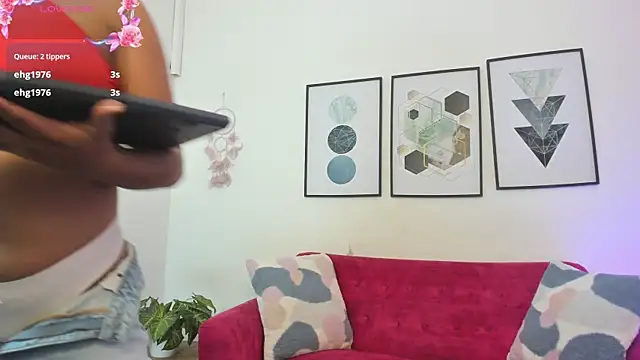 tamibaby7 online show from February 6, 2026, 3:35 am