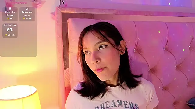 Darapresley777  online show from November 29, 2025, 2:06 pm