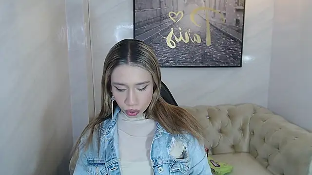 Evy Luxx v online show from May 10, 2026, 1:25 pm