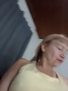 SexyMilf1211 online show from July 26, 2026, 4:14 pm
