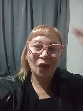 SexyMilf1211 online show from July 4, 2026, 12:21 pm