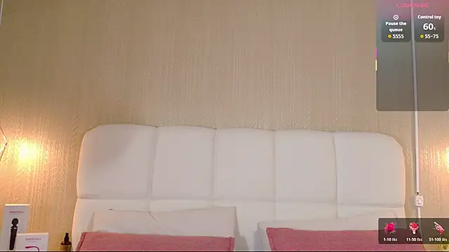 catalinaruiz  online show from April 16, 2026, 2:18 pm