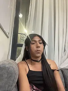 Hopemoretti online show from November 27, 2025, 3:51 am