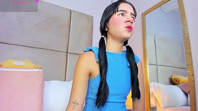 Snapshot of angelaG1 chatting on February 9, 2026, 8:29 pm angelaG1 online show from February 9, 2026, 8:29 pm