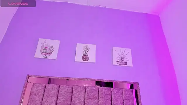 Snapshot of alaiasexygirl chatting on February 16, 2026, 11:35 pm alaiasexygirl online show from February 16, 2026, 11:35 pm