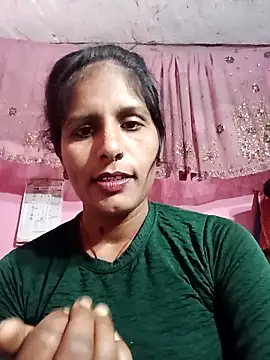 Snapshot of Pirvesh_singh chatting on February 9, 2026, 8:45 am Pirvesh singh online show from February 9, 2026, 8:45 am