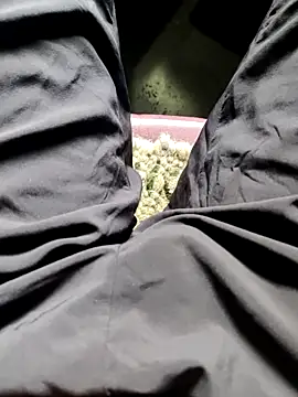 Snapshot of Fun_with_me05 chatting on November 18, 2025, 2:49 am Fun with me05 online show from November 18, 2025, 2:49 am