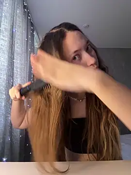 Holy Poly online show from March 10, 2026, 5:22 am