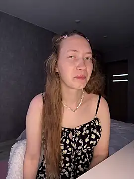 Holy Poly online show from February 6, 2026, 7:48 am