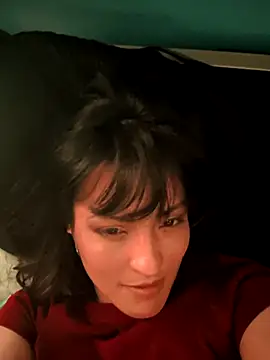 Snapshot of monalily chatting on January 6, 2026, 10:36 pm monalily online show from January 6, 2026, 10:36 pm