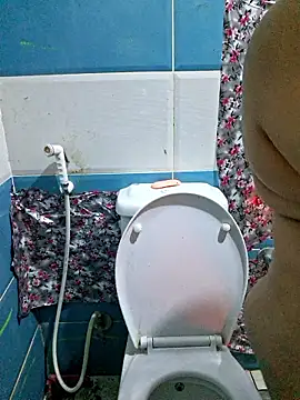 mnbvcxzqwertyuiop1235 online show from January 10, 2026, 11:55 pm