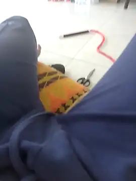 LeeWCDyan online show from November 14, 2025, 11:14 am