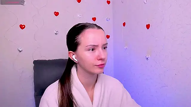 BellaVelure6767 online show from June 25, 2026, 2:20 am