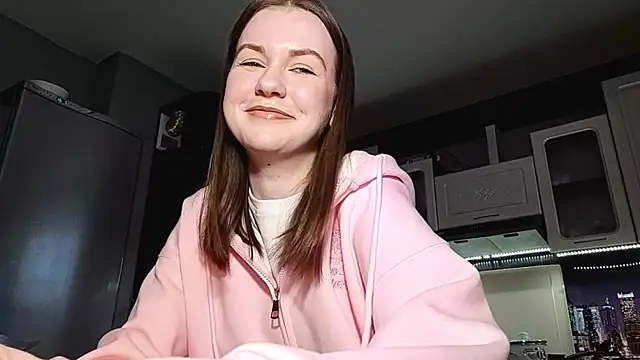 RachealTen online show from November 20, 2025, 12:28 pm