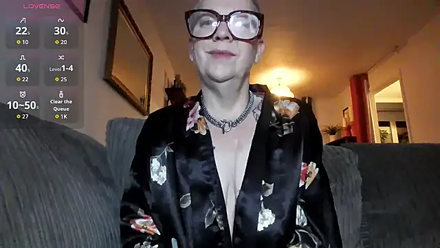 missyb x online show from December 19, 2025, 10:56 pm