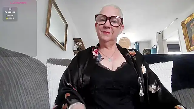 missyb x online show from March 17, 2026, 9:45 am