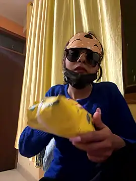 sexyayeshadesi online show from January 10, 2026, 9:10 pm