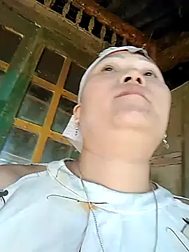 Snapshot of hoami-hot chatting on November 15, 2025, 5:11 am hoami-hot online show from November 15, 2025, 5:11 am