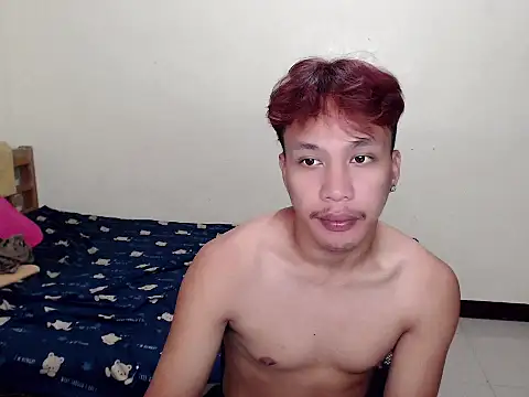 Snapshot of newgys chatting on November 17, 2025, 3:16 pm newgys online show from November 17, 2025, 3:16 pm