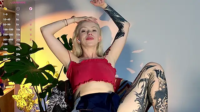 jane-booblegum online show from April 10, 2026, 9:33 pm