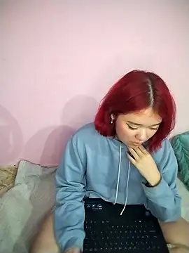 Snapshot of AphroditeHearts chatting on November 23, 2025, 4:11 am AphroditeHearts online show from November 23, 2025, 4:11 am