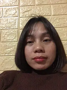 Trangbabylove online show from February 5, 2026, 2:35 pm