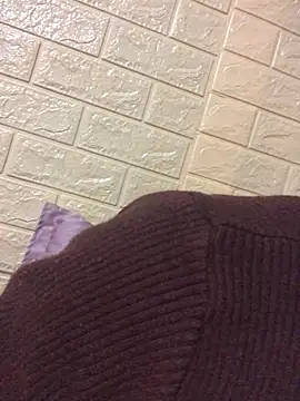 Trangbabylove online show from March 10, 2026, 8:57 pm