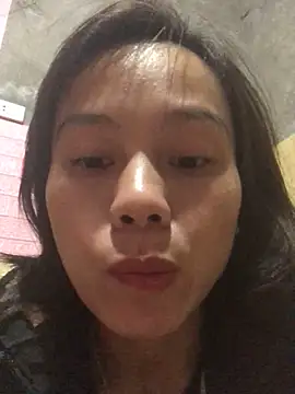 Snapshot of Trangbabylove chatting on November 16, 2025, 12:10 pm Trangbabylove online show from November 16, 2025, 12:10 pm