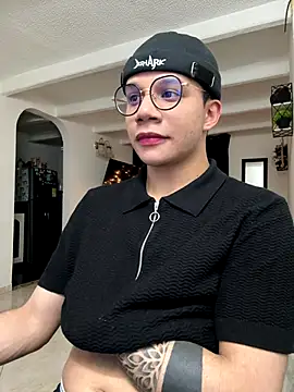 MarcoKostov online show from November 22, 2025, 2:43 am